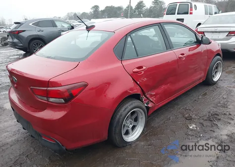 2018 Kia Rio S z USA, uszkodzony, nr VIN 3KPA24AB7JE046228